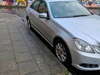Gebraucht Mercedes E200 184 PS (135 kW) 2011 Silber Limousine