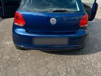 Gebraucht VW Polo 60 PS (44 kW) 2011 Blau Kleinwagen