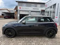 Gebraucht Mini Cooper SE Classic 135 kW (184 PS) 2022 Schwarz Kleinwagen