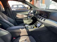 Gebraucht Mercedes E220 194 PS (142 kW) 2018 Blau Kombi