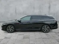 Gebraucht VW Passat R-line 272 PS (200 kW) 2025 Schwarz Kombi