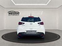 Gebraucht Mazda 2 Center-Line 90 PS (66 kW) 2015 Weiß Limousine
