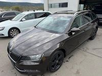 Usado Skoda Superb Style 190 HP (139 kW) 2016 Castanho Carrinha