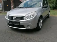 Gebraucht Dacia Sandero 75 PS (55 kW) 2009 Silber Kleinwagen