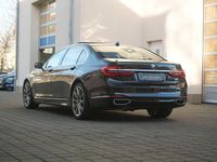Gebraucht BMW 750L 449 PS (330 kW) 2017 Schwarz Limousine