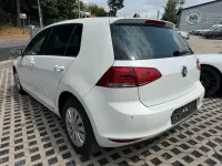Gebraucht VW Golf VII Highline 122 PS (89 kW) 2014 Weiß Limousine