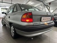 Gebraucht Opel Astra Elegance 101 PS (74 kW) 1994 Grau Limousine