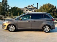 Gebraucht Ford Grand C-Max Titanium 125 PS (91 kW) 2014 Braun Van / Kleinbus