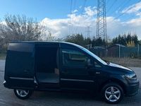 Usata VW Caddy 103 CV (75 kW) 2018 Nero Monovolume