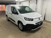 Neu Fiat Doblò 131 PS (96 kW) 2026 Weiß Van / Kleinbus