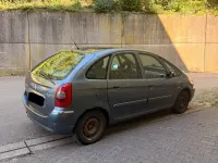 Gebraucht Citroën Xsara Picasso 109 PS (80 kW) 2004 Grau Van / Kleinbus