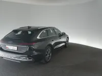 Gebraucht Audi A6 Advanced 204 PS (150 kW) 2025 Mythosschwarz metallic Kombi