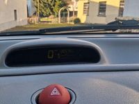 Gebraucht Renault Twingo Expression 75 PS (55 kW) 2002 Silber Kleinwagen