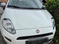 Gebraucht Fiat Punto 78 PS (57 kW) 2017 Weiß Kleinwagen