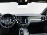 gebraucht Volvo V60 B4 Diesel Plus Dark 19'' ACC Harman StandHZG Panorama DAB Totwinkelassistent