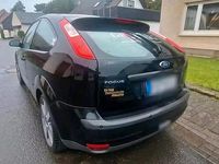 Second-hand Ford Focus 145 CP (106 kW) 2005 Negru Hatchback