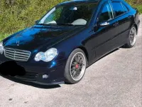 Gebraucht Mercedes C180 143 PS (105 kW) 2005 Blau Limousine