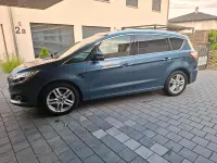 Gebraucht Ford S-MAX Titanium 190 PS (139 kW) 2019 Blau Van / Kleinbus