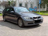 Gebraucht BMW 320 170 PS (125 kW) 2008 Grau Kombi