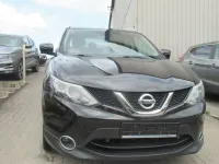 Gebraucht Nissan Qashqai Tekna 131 PS (96 kW) 2015 Schwarz SUV