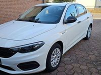 Gebraucht Fiat Tipo Easy 95 PS (69 kW) 2018 Weiß Limousine