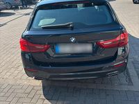 Gebraucht BMW 520 M Sport 184 PS (135 kW) 2019 Schwarz Kombi