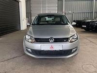 Gebraucht VW Polo 60 PS (44 kW) 2011 Silber Kleinwagen