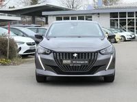 Gebraucht Peugeot 208 Allure 101 PS (74 kW) 2023 Lackierung platiniumgrau/typ aussenverkleidung metalliclackierung Kleinwagen