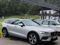 Gebraucht Volvo V60 CC 184 PS (135 kW) 2024 Kombi