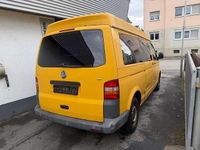 Second-hand VW Transporter 86 CP (63 kW) 2005 Galben Van