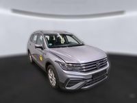 Gebraucht VW Tiguan Allspace Life 150 PS (110 kW) 2025 Silber metallic SUV