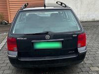 Second-hand VW Passat Basis 90 CP (66 kW) 2000 Negru Break