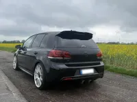 Gebraucht VW Golf VI R 271 PS (199 kW) 2011 Schwarz Kleinwagen