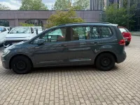 Gebraucht VW Touran 150 PS (110 kW) 2023 Grau Van / Kleinbus