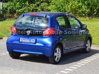 Gebraucht Toyota Aygo 68 PS (50 kW) 2007 Blau Kleinwagen