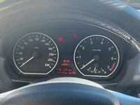 Gebraucht BMW 120 120 PS (88 kW) 2006 Schwarz Kleinwagen