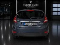 Gebraucht Ford Fiesta Titanium 97 PS (71 kW) 2011 Grau Limousine