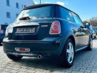 Gebraucht Mini Cooper 122 PS (89 kW) 2014 Schwarz Kleinwagen