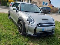 Gebraucht Mini Cooper SE 135 kW (184 PS) 2023 Grau Kleinwagen