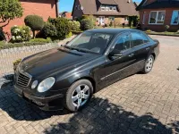 Gebraucht Mercedes E300 211 PS (155 kW) 2008 Blau Limousine