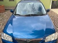 Gebraucht Mazda 323 88 PS (64 kW) 2000 Blau Kleinwagen