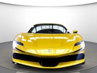 Gebraucht Ferrari SF90 1001 PS (736 kW) 2022 Giallo triplo strato Coupé