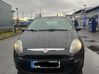 Gebraucht Fiat Punto Evo Active 69 PS (50 kW) 2011 Schwarz Kleinwagen