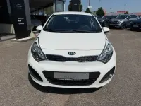 Gebraucht Kia Rio Edition 7 86 PS (63 kW) 2012 Weiß Limousine