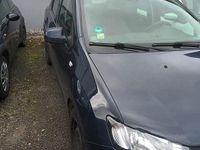 Gebraucht Dacia Sandero Lauréate 75 PS (55 kW) 2014 Blau Limousine