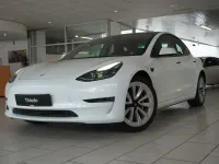 Gebraucht Tesla Model 3 366 kW (498 PS) 2022 Weiß metallic Limousine