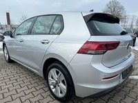 Gebraucht VW Golf VIII Life 116 PS (85 kW) 2022 Silber Limousine