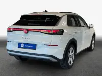 Gebraucht VW T-Roc Life 150 PS (110 kW) 2025 Weiß SUV