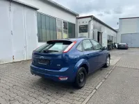 Gebraucht Ford Focus 109 PS (80 kW) 2009 Blau Limousine
