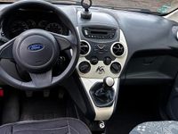 Gebraucht Ford Ka 69 PS (50 kW) 2010 Weiß Kleinwagen
